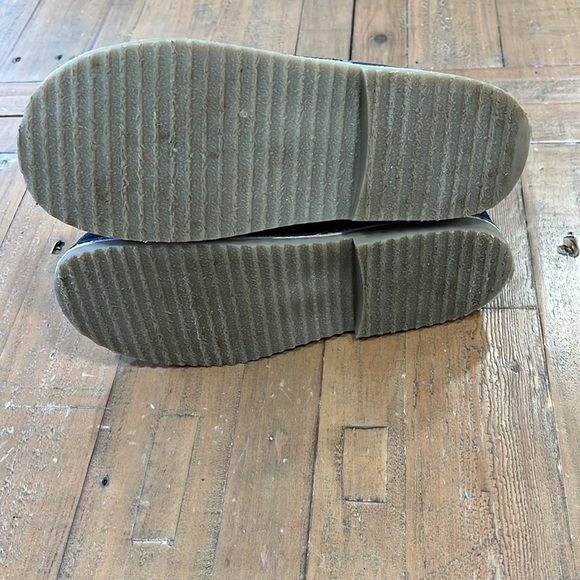 Mini Boden blue suede metallic dot Chelsea boots - Picture 10 of 12